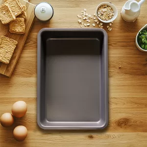 Large non stick baking tin/pan o/s 32 x 22 x 4cm / 12 x 8 x 1½in